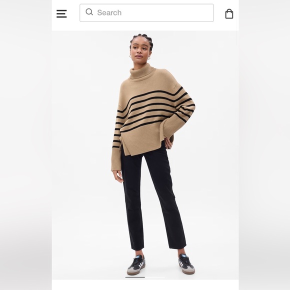Gap Split-Hem Turtleneck Sweater - Picture 2 of 7